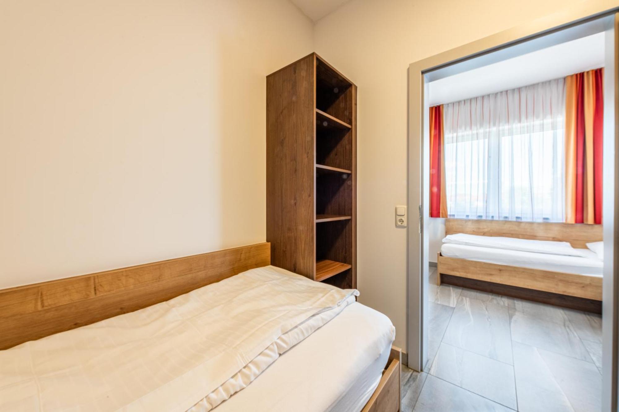 Guest house Wels Inn Hotel